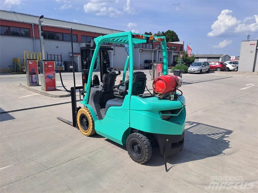 Mitsubishi FG25N Carrelli elevatori GPL