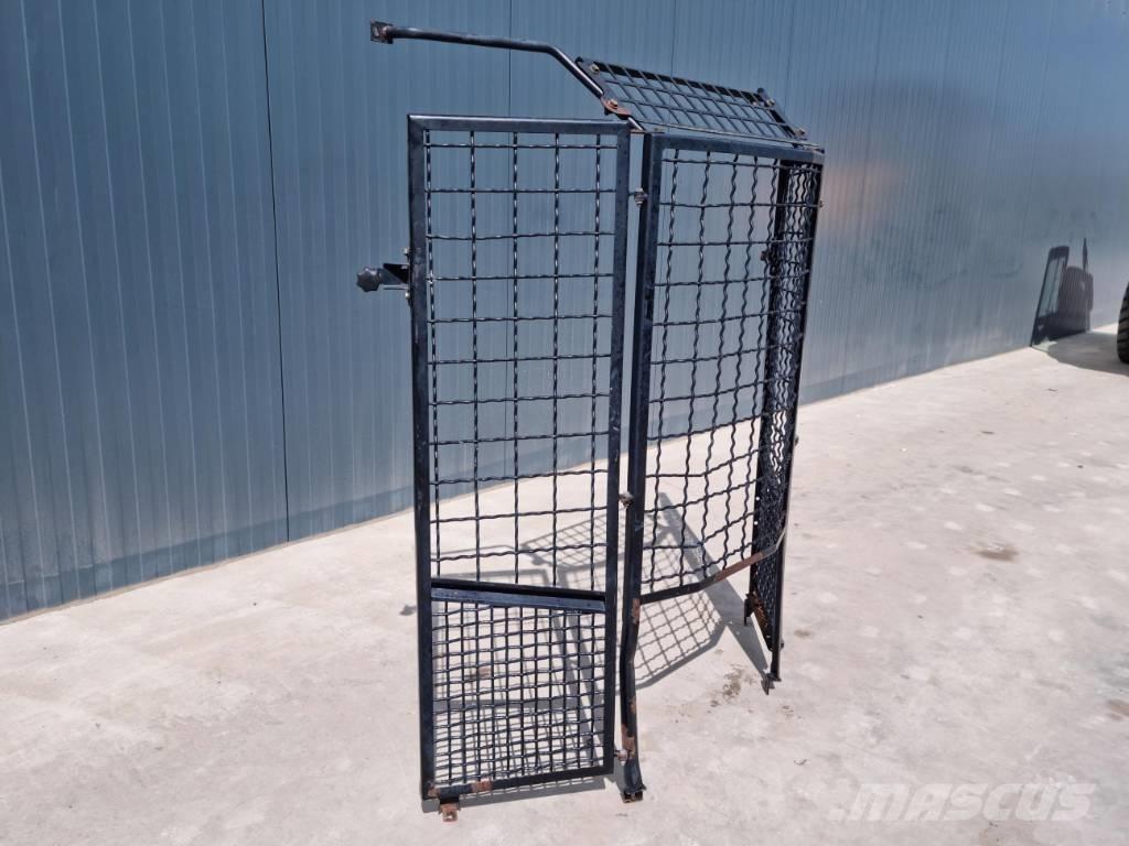 CAT 938K / 938M Cabine e interni