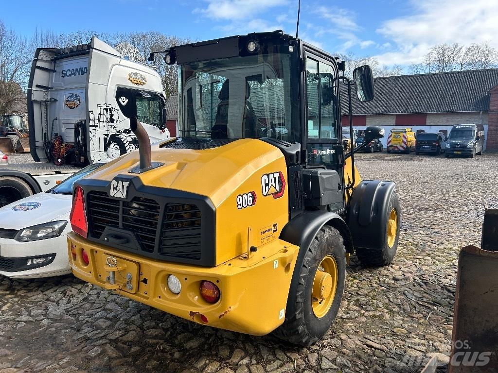 CAT 906 Pale gommate