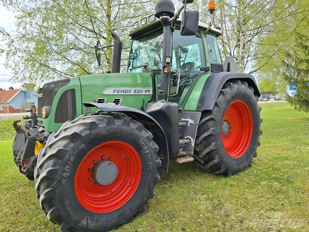 Fendt 820 Vario TMS Trattori