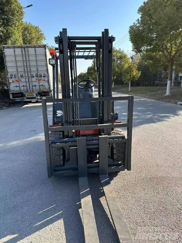 Heli CPC35 Carrelli elevatori diesel