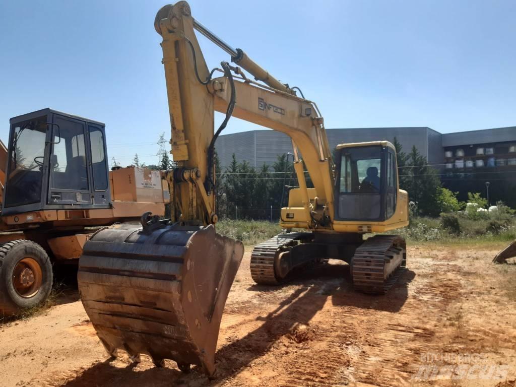 Komatsu PC200EN-6K Escavatori cingolati
