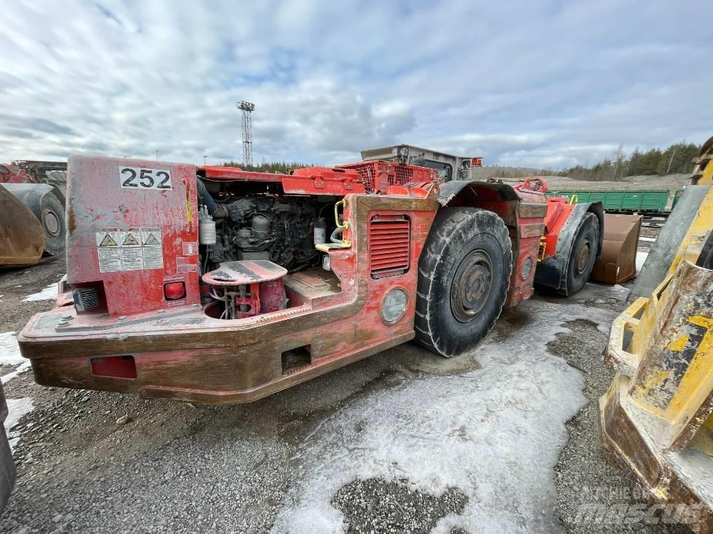 Sandvik LH 410 Caricatrici per miniera sotterranea