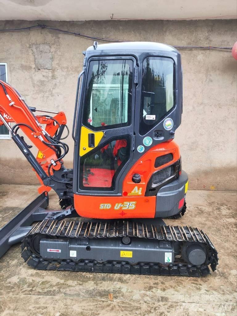 Kubota U 35 Miniescavatori