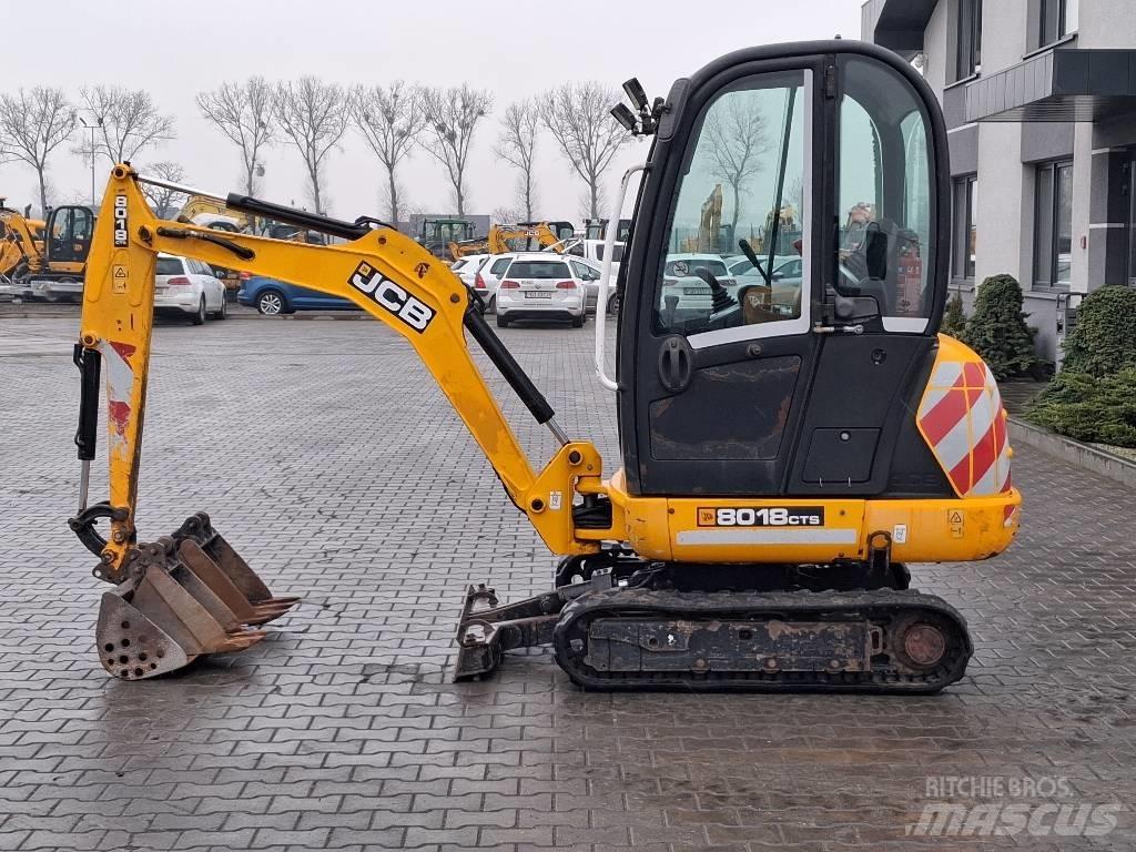 JCB 8018 CTS Miniescavatori