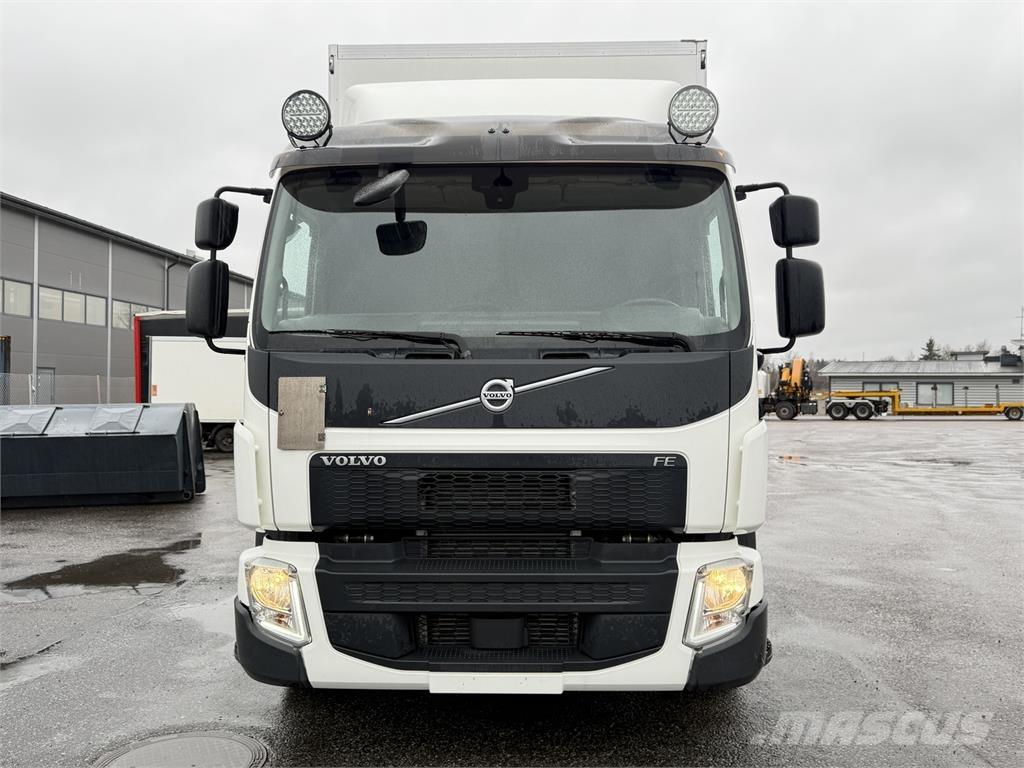 Volvo FE320 4X2 Camion cassonati