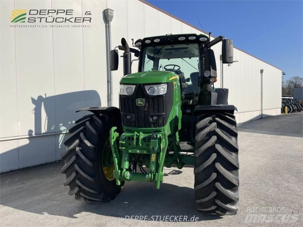 John Deere 6250R Trattori