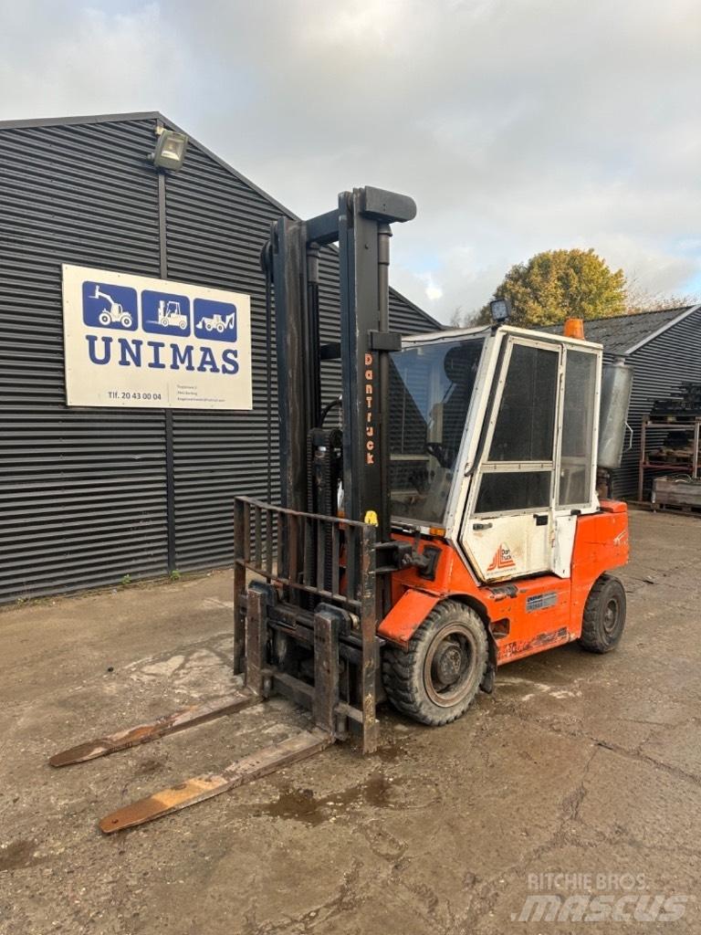 Dantruck 3004 Carrelli elevatori diesel