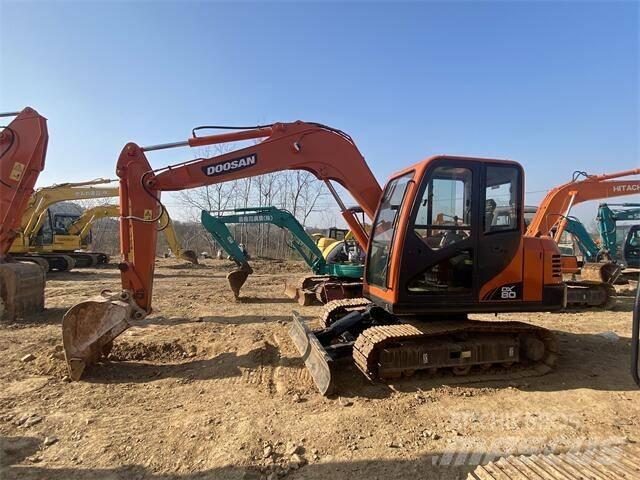 Doosan DX80 Miniescavatori