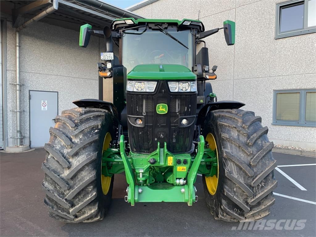John Deere 7R330 Trattori