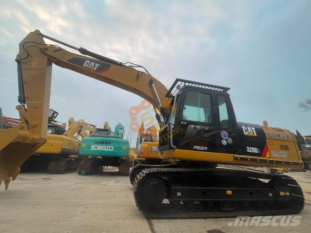 CAT CAT320 D2 Escavatori cingolati