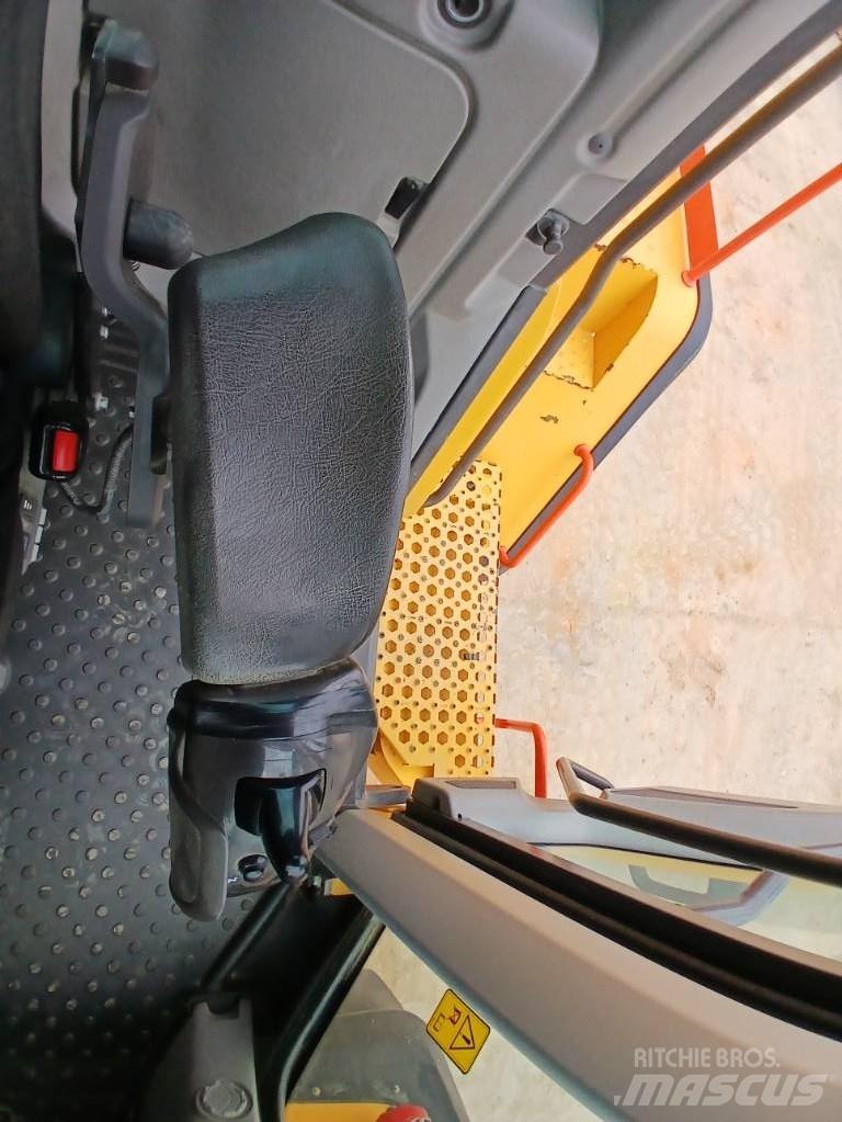 Volvo L 150 H Pale gommate