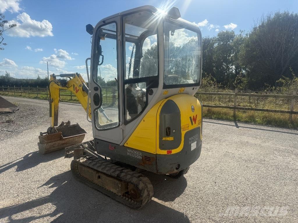 Wacker Neuson ET 16 Miniescavatori