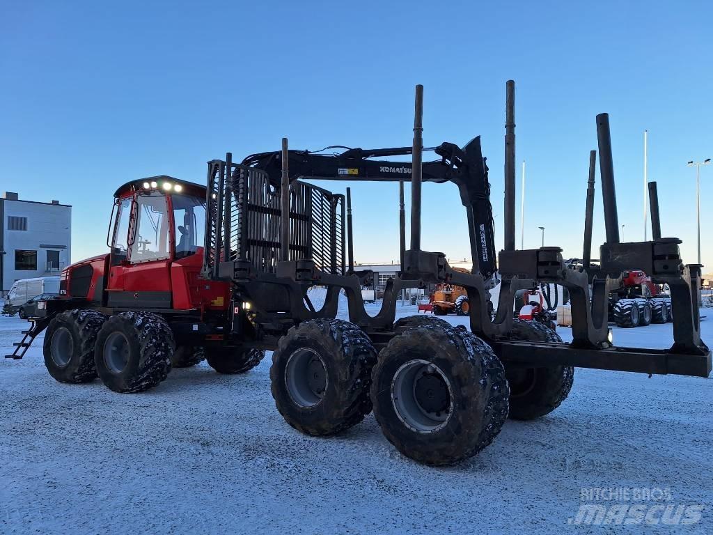 Komatsu 875 Forwarder