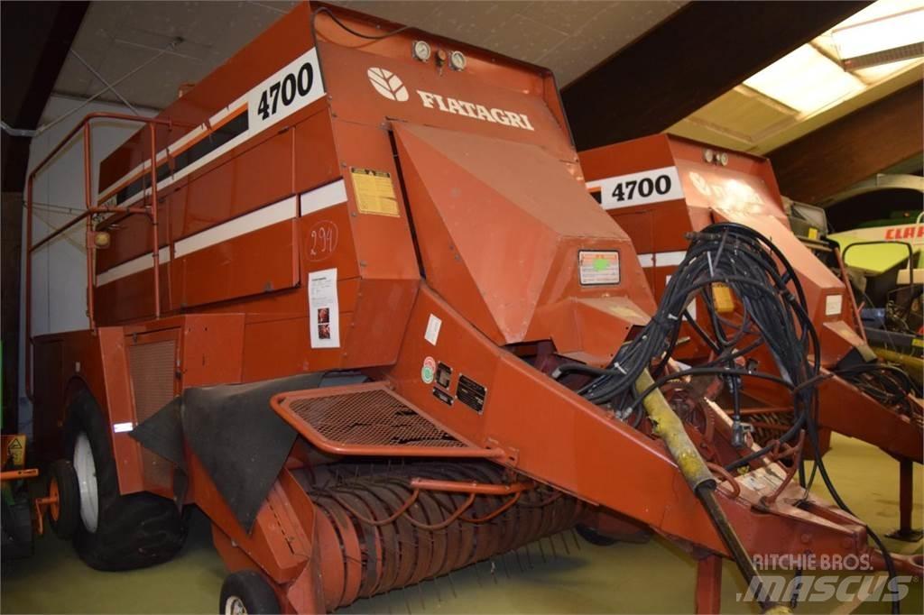 Fiat Hesston 4700 Presse quadre