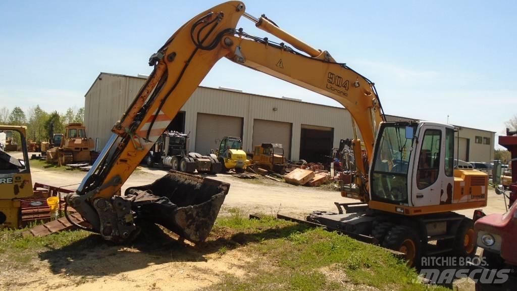 Liebherr A 904 C Escavatori gommati