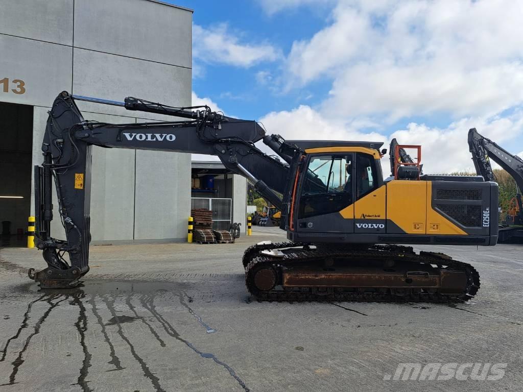 Volvo EC 250 ENL Escavatori cingolati