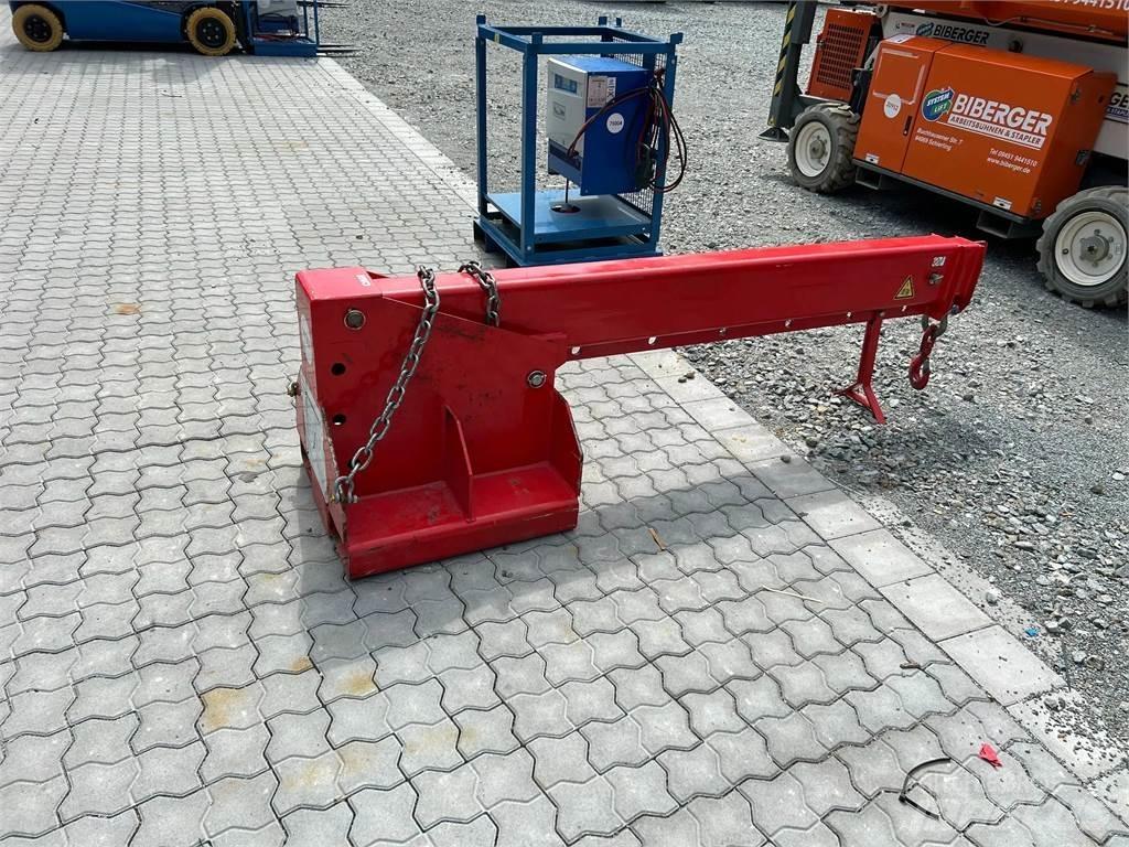  KTH 5.0 Piattaforme cingolate, Piattaforme a ragno e Montacarichi