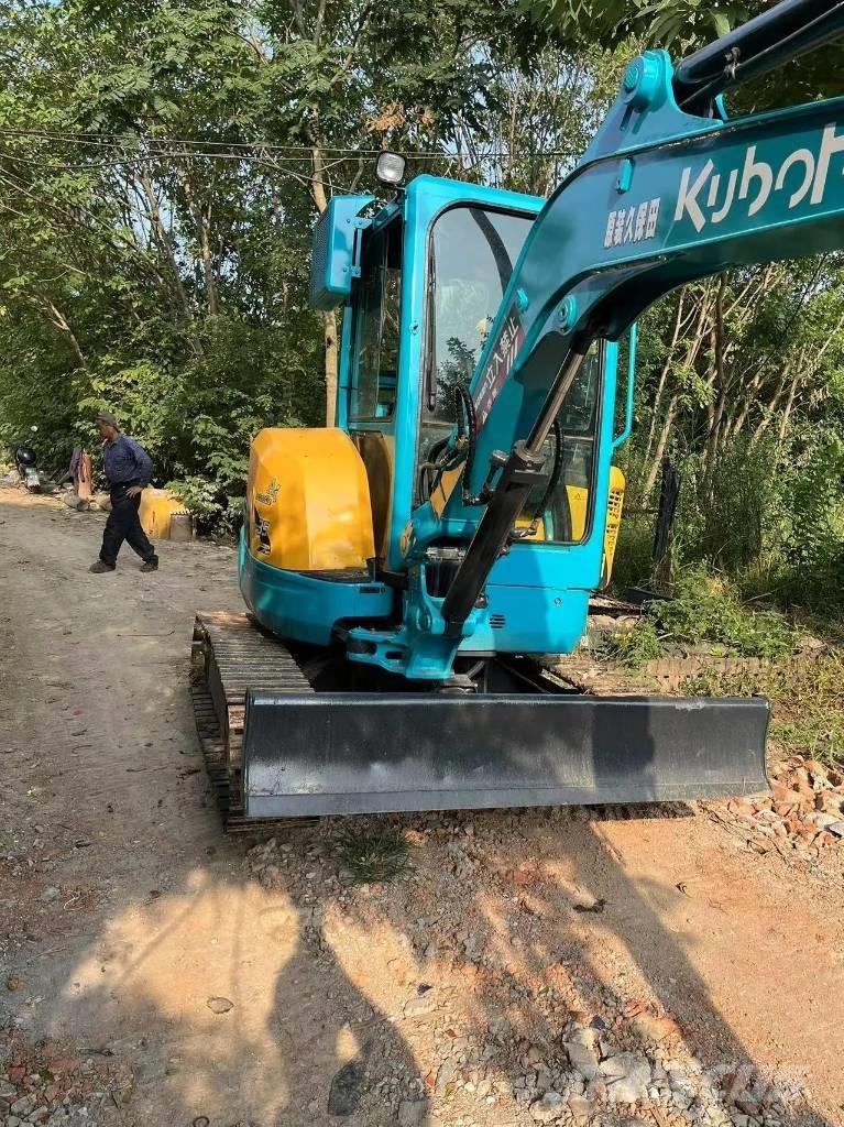 Kubota U35 Miniescavatori
