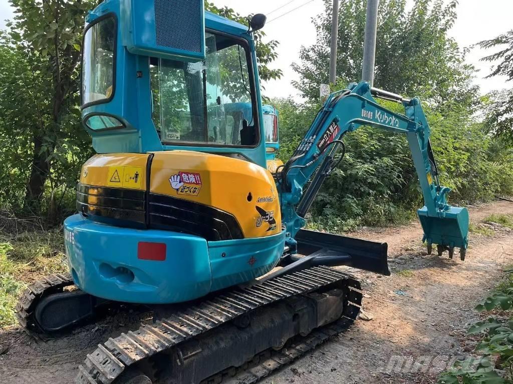 Kubota U35 Miniescavatori
