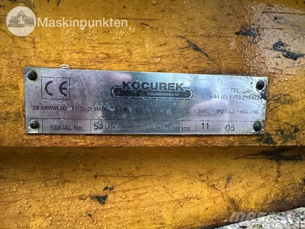 JCB JS 220 LC Escavatori cingolati