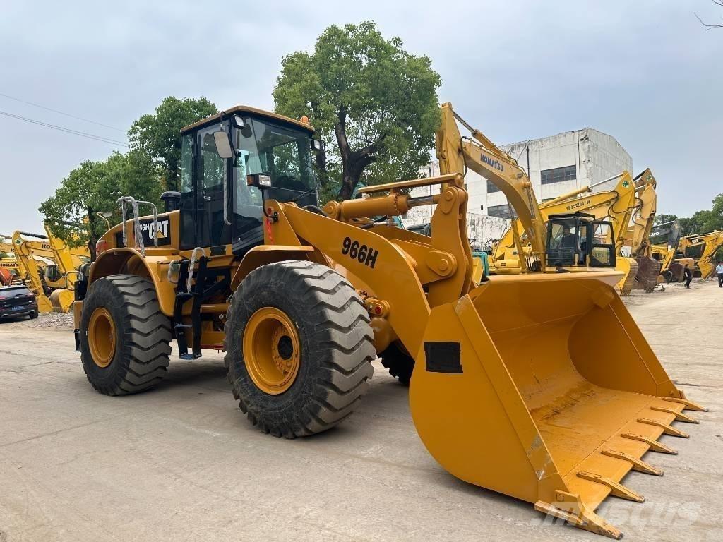 CAT 966 H Pale gommate