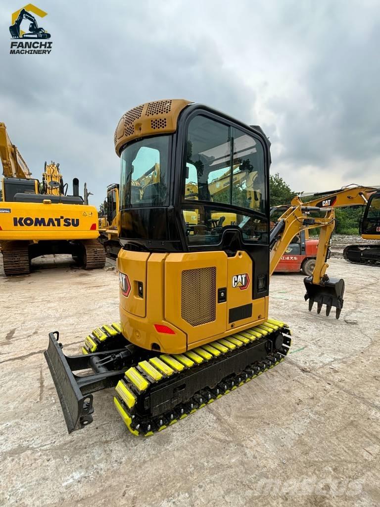 CAT 302 Miniescavatori