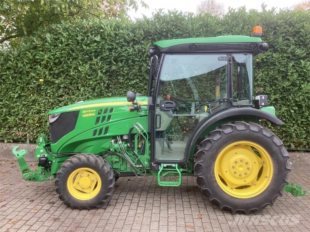 John Deere 5075GV Trattori