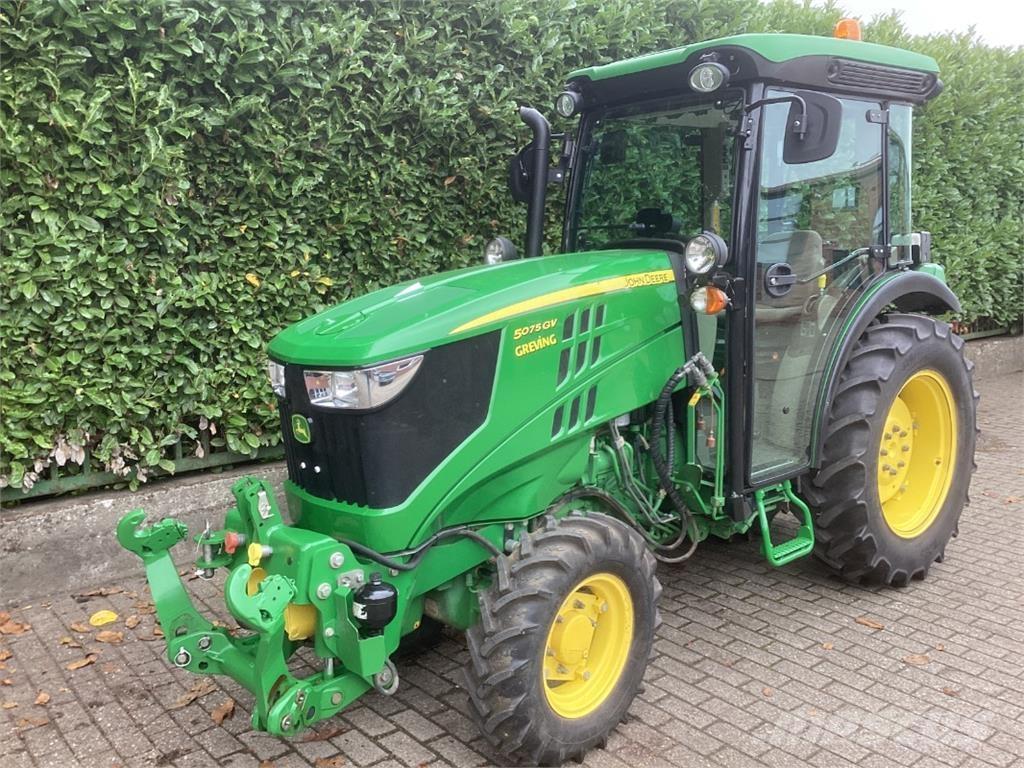 John Deere 5075GV Trattori