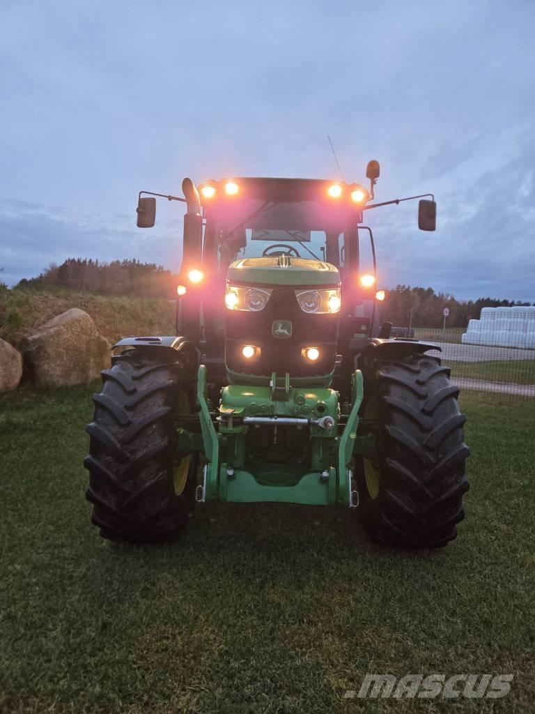 John Deere 6150R Trattori