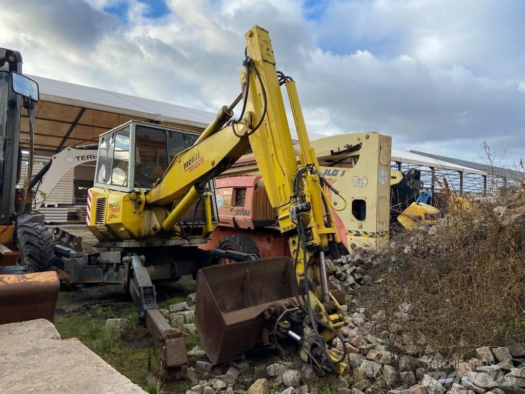 Menzi Muck 6000 T Escavatori speciali