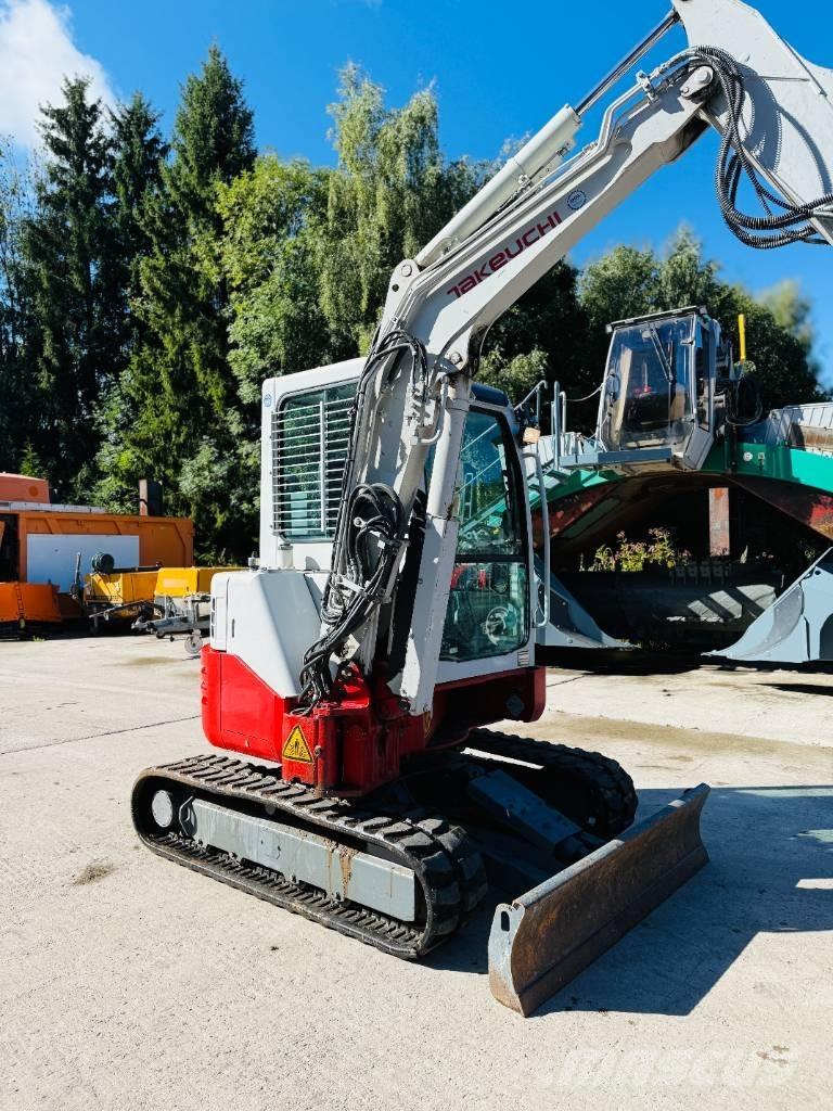 Takeuchi TB 138 FR Miniescavatori