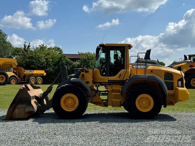Volvo L 120 H Pale gommate