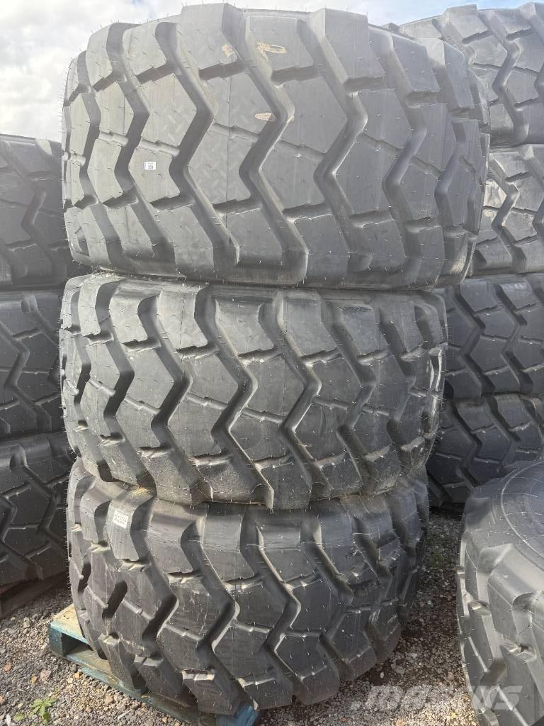 Trelleborg 750/65R25 Pneumatici, ruote e cerchioni
