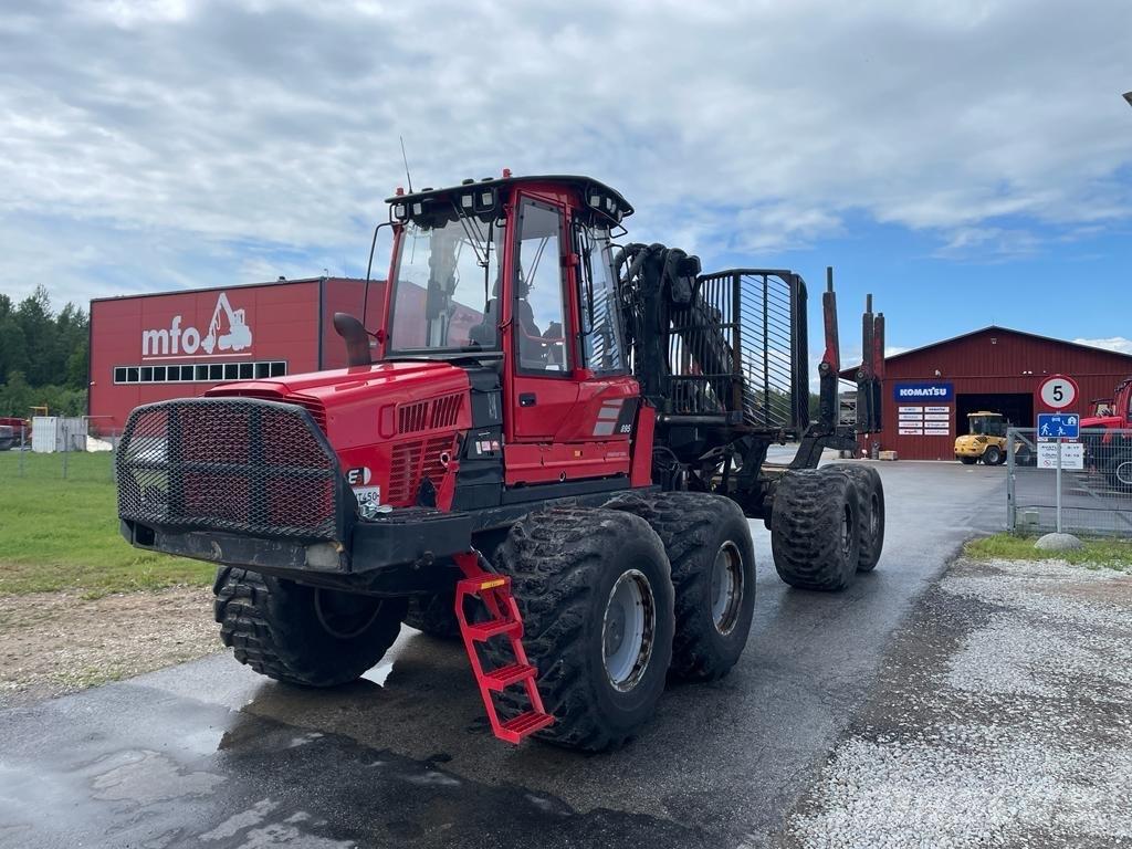 Komatsu 895 Forwarder