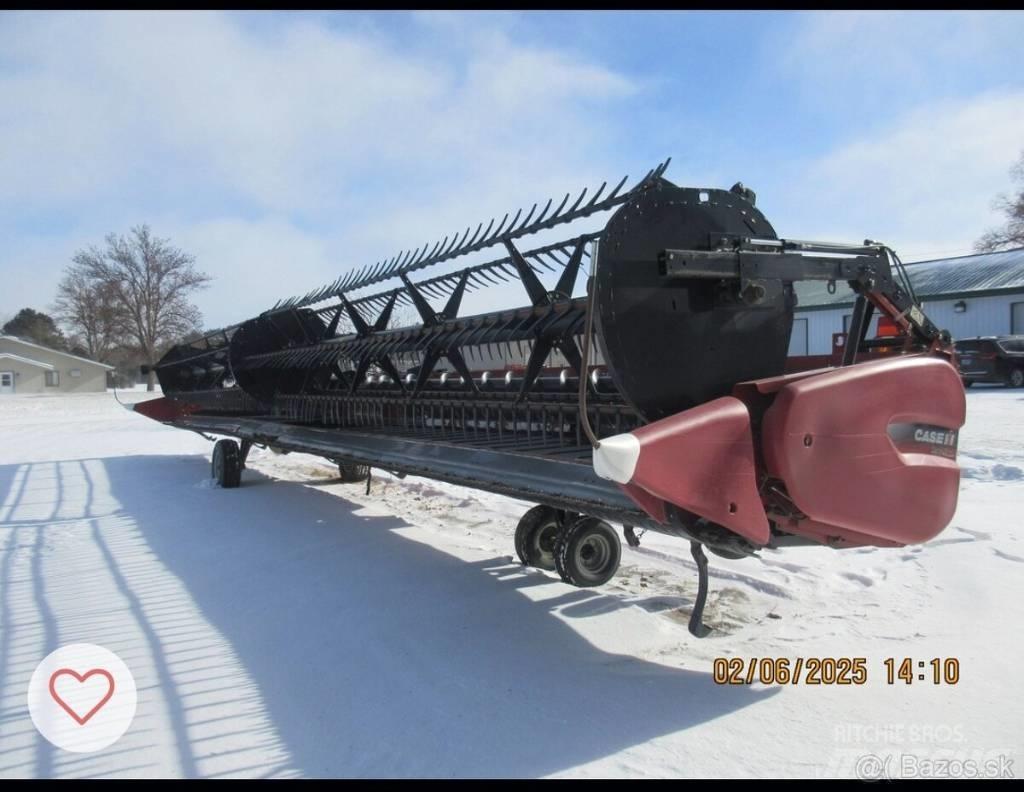 Case IH 3162 Testate per mietitrebbie