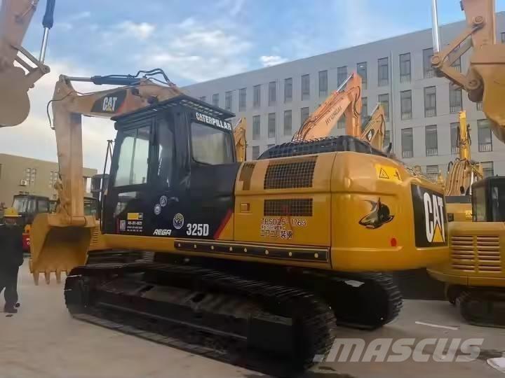 CAT 325 D Escavatori cingolati