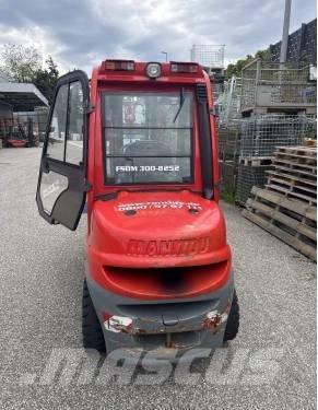 Manitou MI 30 D Carrelli elevatori diesel