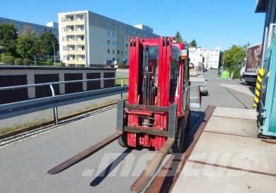 Manitou MI 30 D Carrelli elevatori diesel