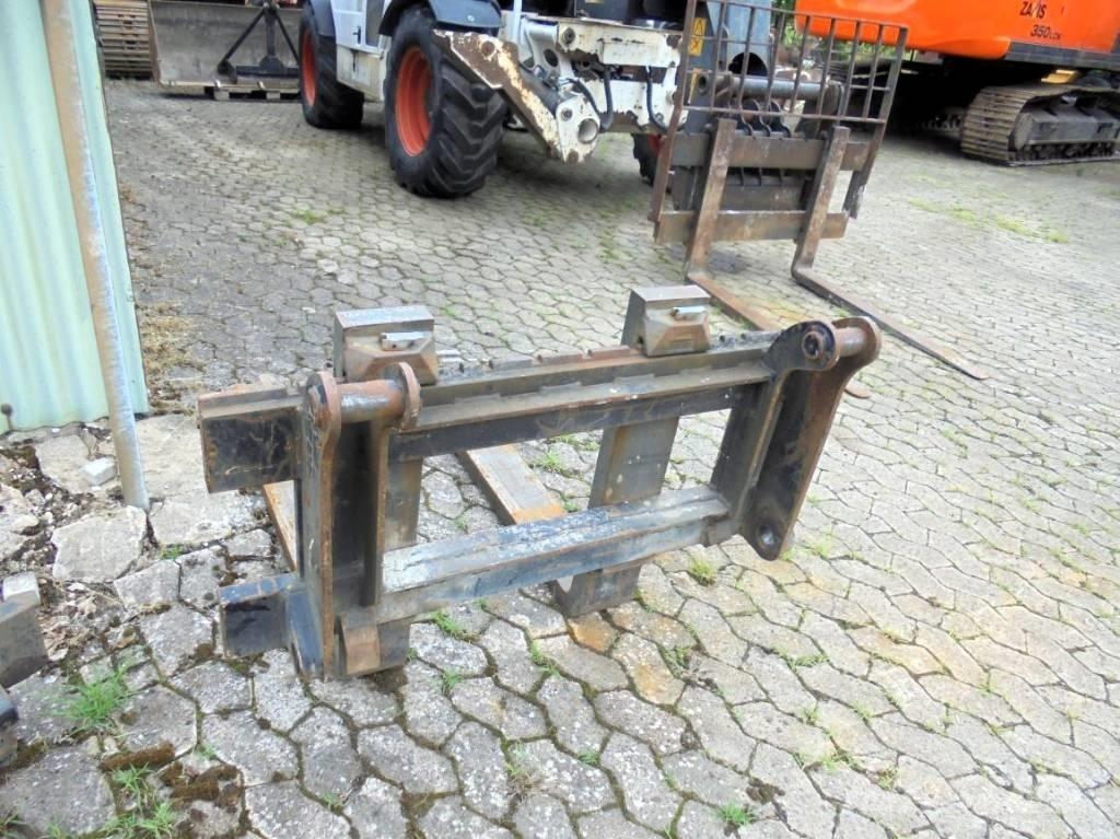 Terex TL 100 Pale gommate