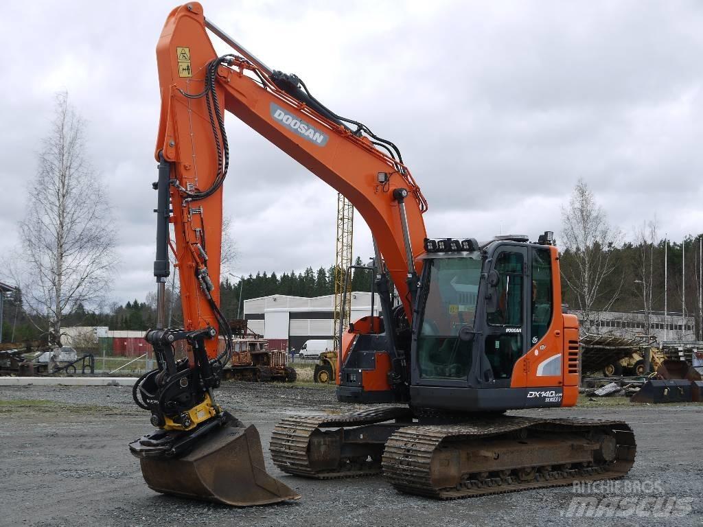 Doosan DX 140 LCR-5 Escavatori cingolati