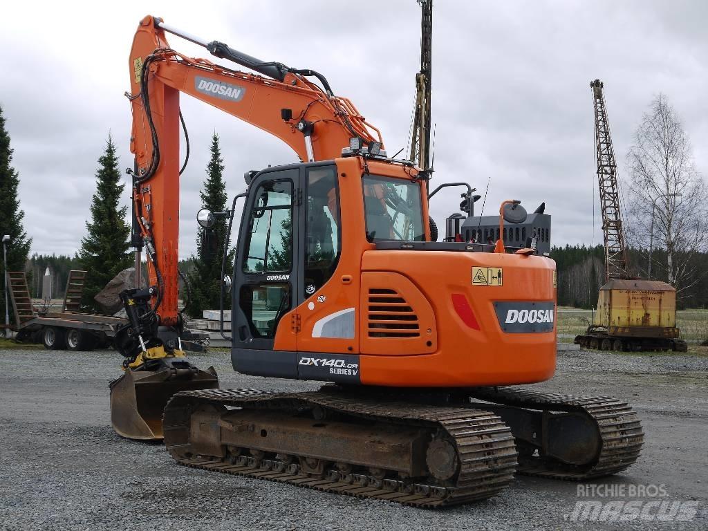 Doosan DX 140 LCR-5 Escavatori cingolati