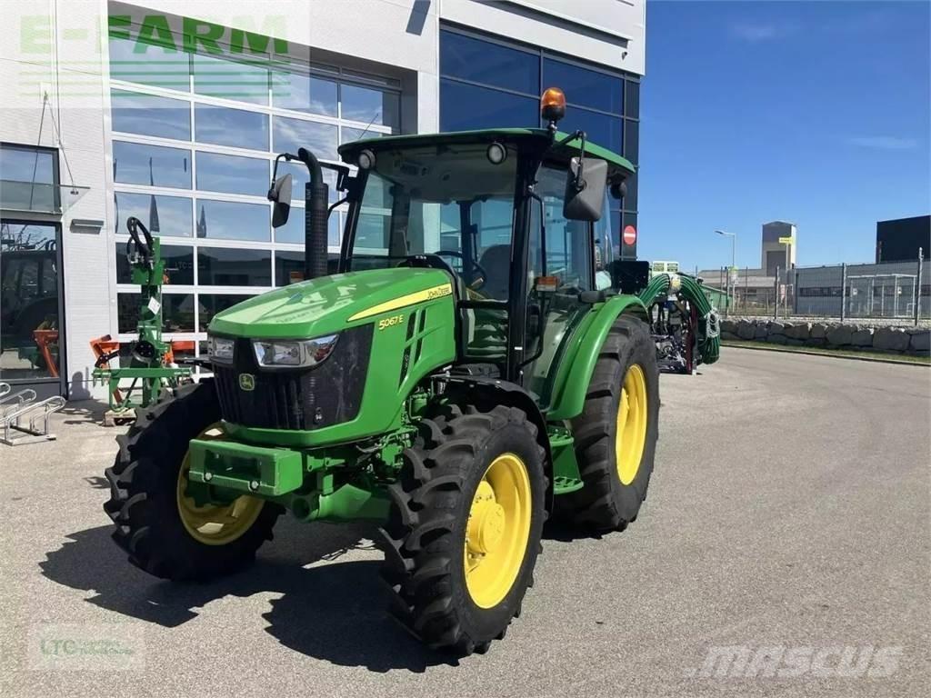 John Deere 5067e Trattori