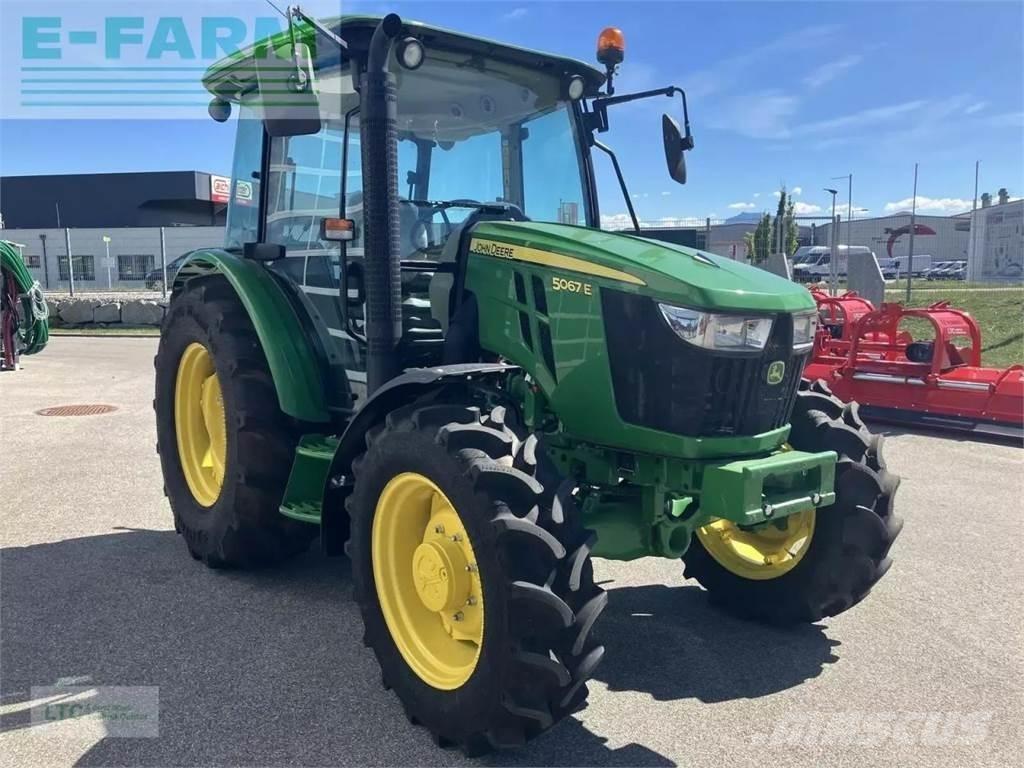 John Deere 5067e Trattori