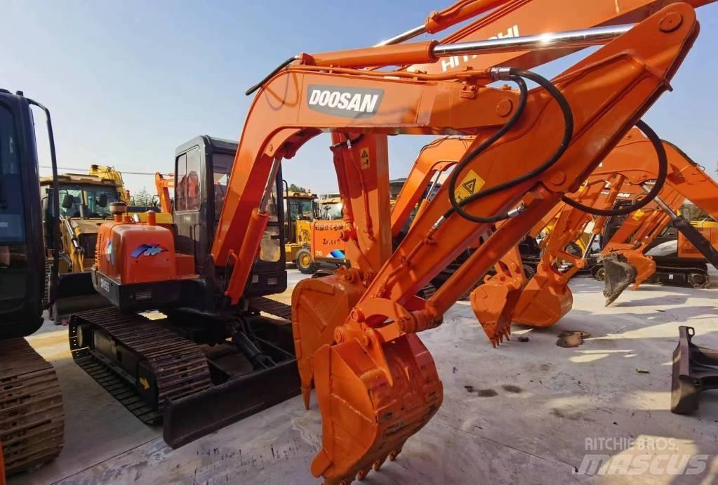 Doosan DH55 Escavatori cingolati