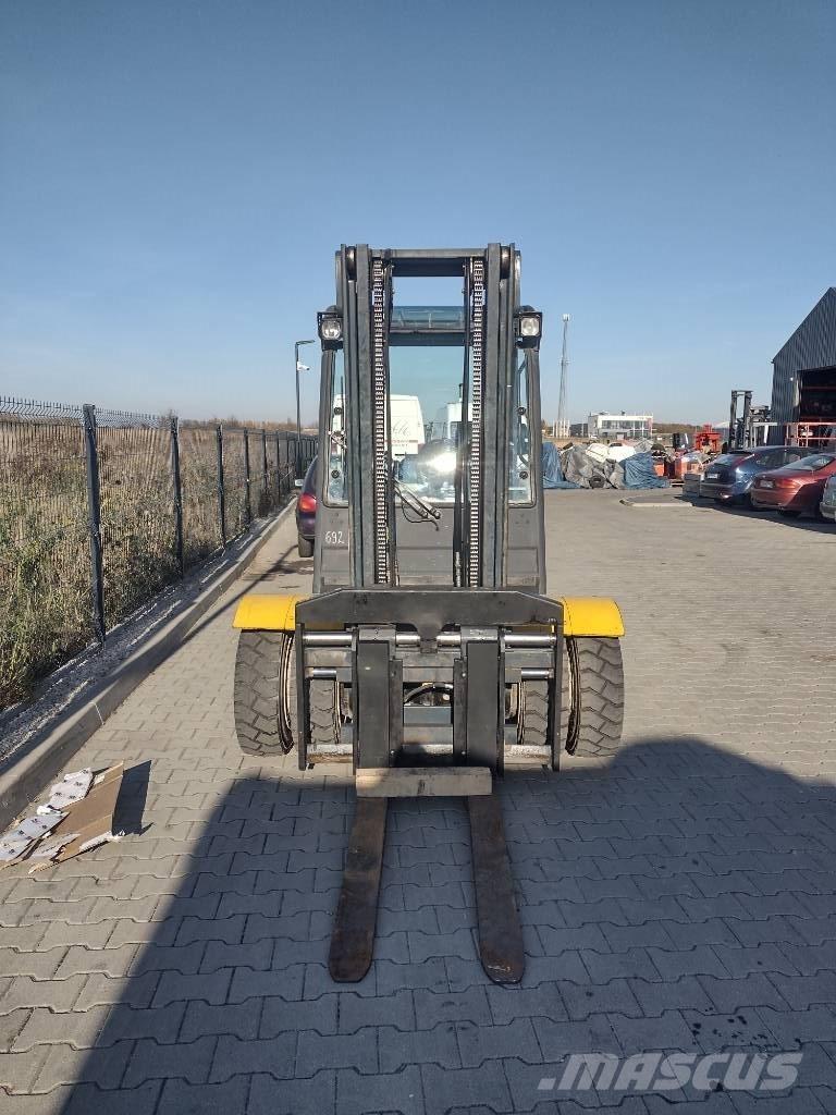 Jungheinrich TFG 430 Carrelli elevatori GPL