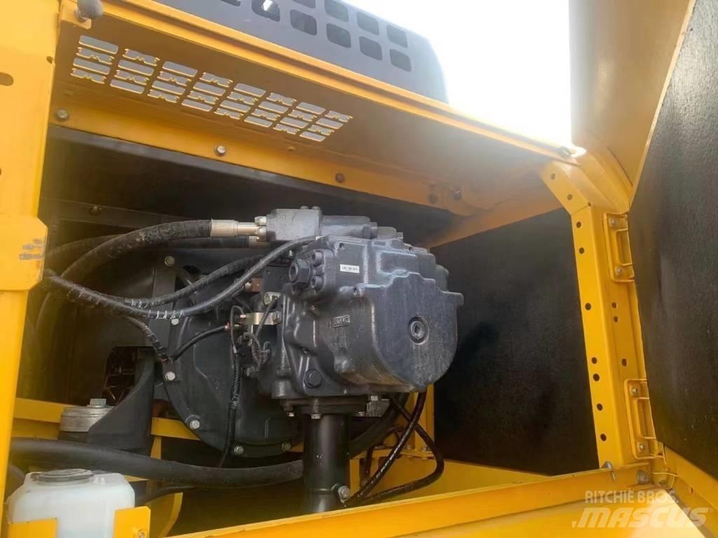 Komatsu pc450 Escavatori cingolati
