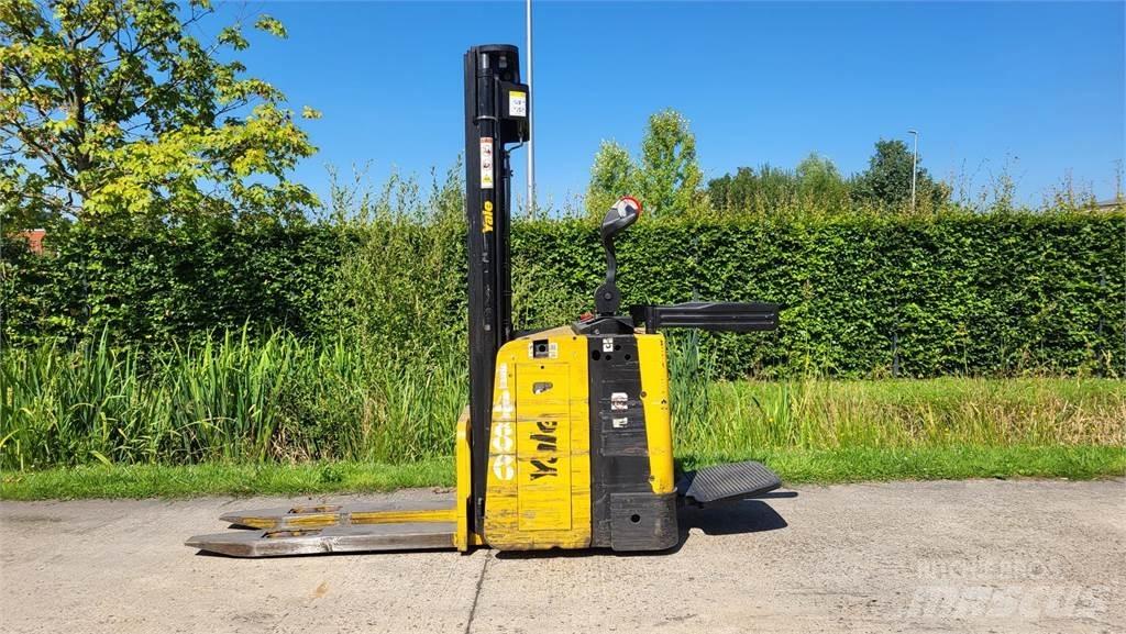Yale MS15X 2017 Transpallet uomo a terra