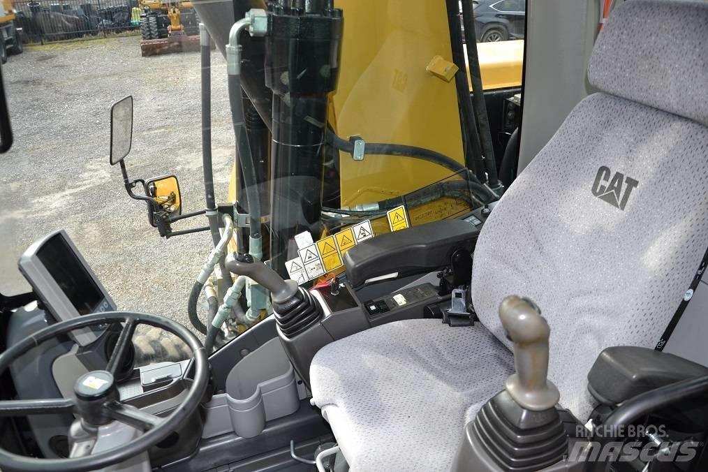 CAT M 315 D Escavatori gommati