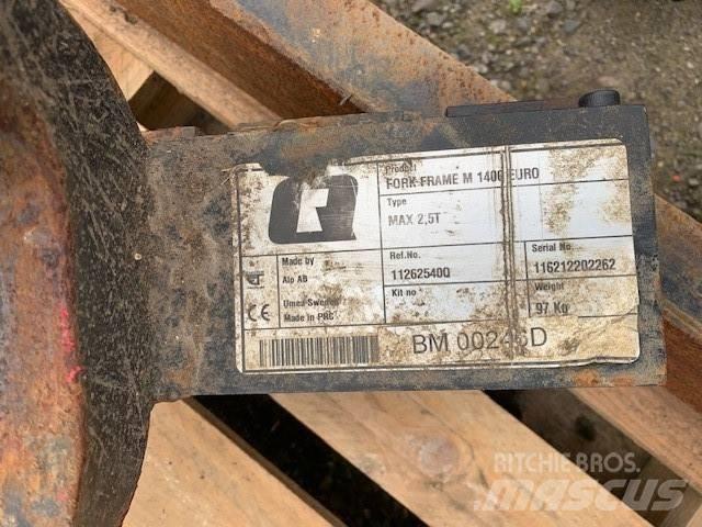 Ålö PALLET TINES Altri macchinari per caricamento e scavo